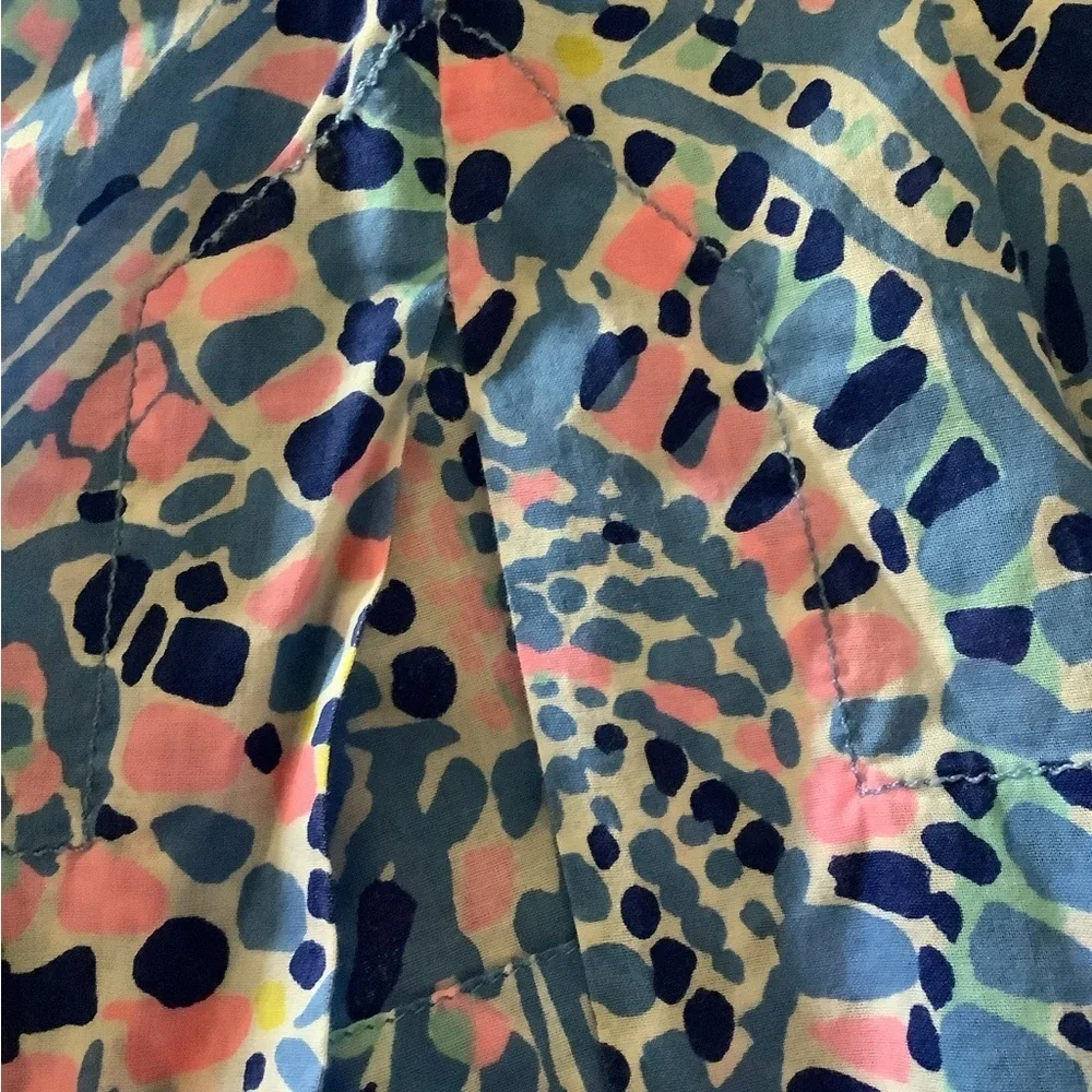 Lilly Pulitzer Amelia Island Tunic in Tic Tac Toe Tile Print, Size XS - Picture 8 of 10